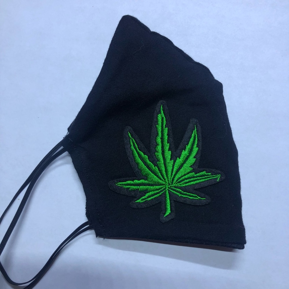 Handmade face mask - Picture 3 of 4